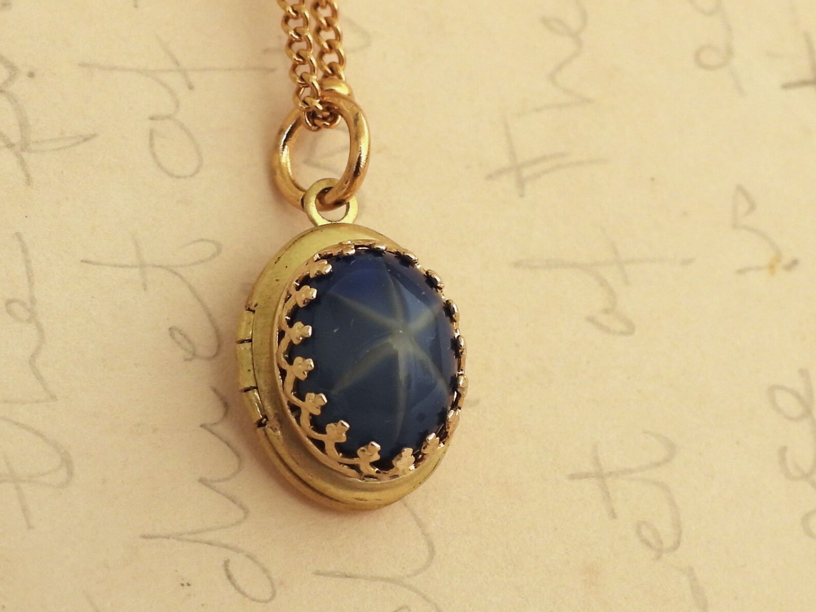 Opening Star Locket Tiny Blue Star Locket Necklace Vintage Petite Brass Locket Vintage Faux ...