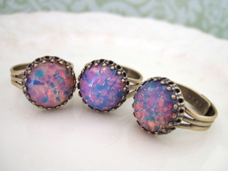 PINK OPAL vintage glass jewel ring in antique brass image 3