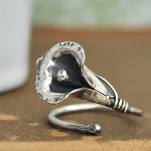 sterling silver ring, CALLA LILY RING, sterling silver flower ring adjustable large