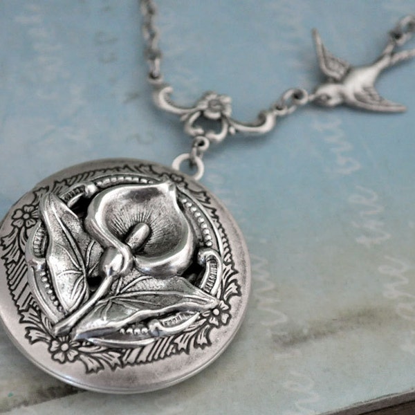 calla lily necklace, silver locket, flower necklace, lily locket nekclace, CALLA LILY,  antiqued silver locket necklace with sparrow bird