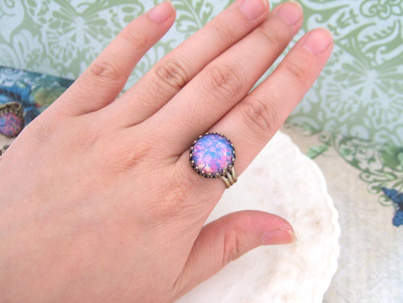PINK OPAL vintage glass jewel ring in antique brass image 2