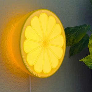 Lemon Night Light Kitchen Decor Fruit Wall Art Cute Yellow Table Lamp Lemon Slice Shelf Decor Summer Kitchen Housewarming Gift Idea
