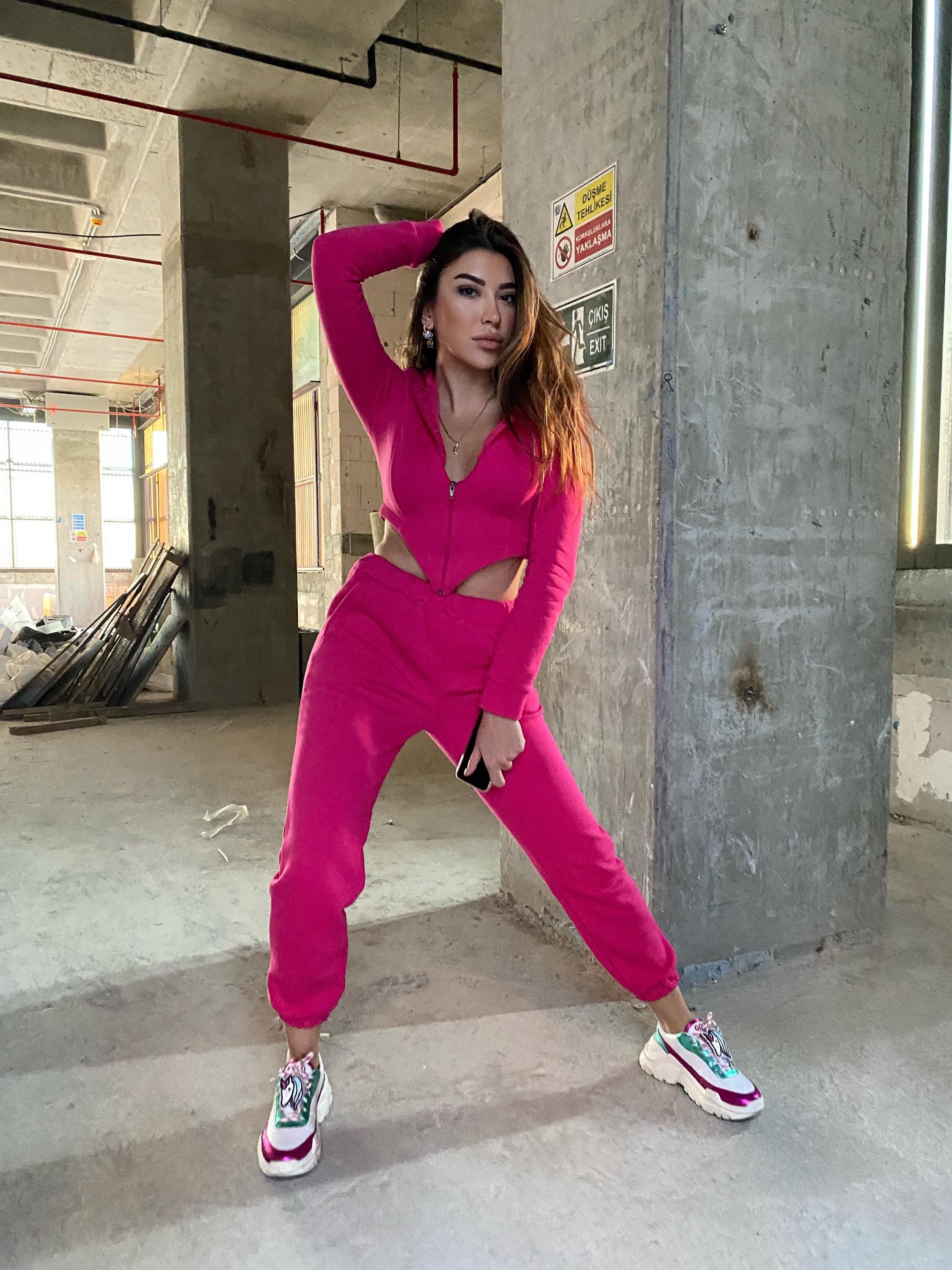 Light pink jogger set deals