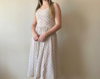 1950s Itsy Bitsy Floral Sun Dress / Vintage Mid-century