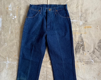 Vintage 1980s Wrangler Jeans Waist 28” long legs dark wash denim made in USA