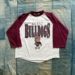 Vintage 1990s MSU Bulldogs Raglan Tee / 90’s t shirt white burgundy size Large Mississippi State football