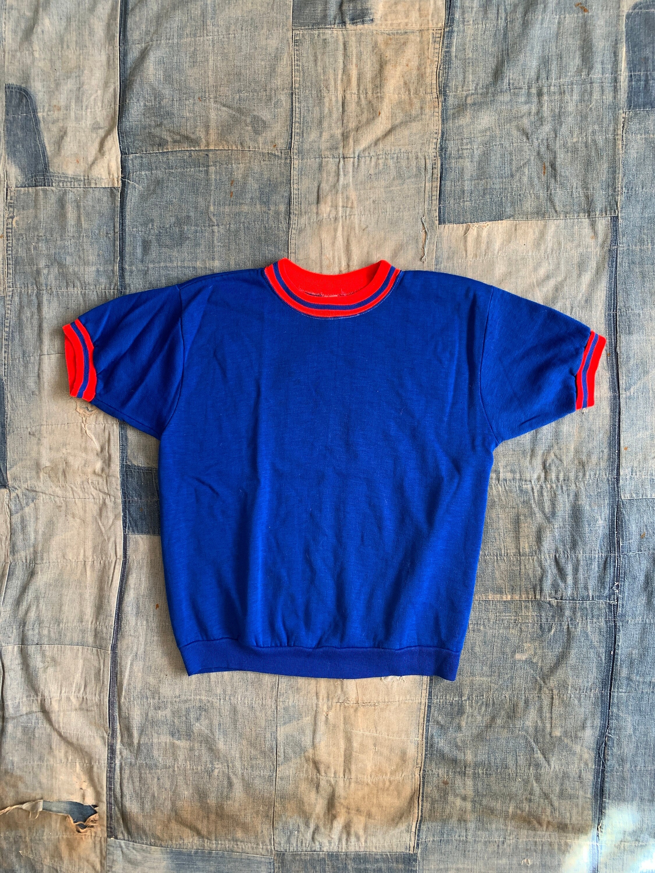 Red and blue sleeve sweatshirt sales