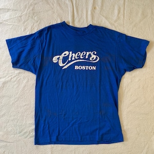 1980s Cheers Boston Tee / vintage 80&#39;s Sneakers brand made in USA bar tv show t shirt medium