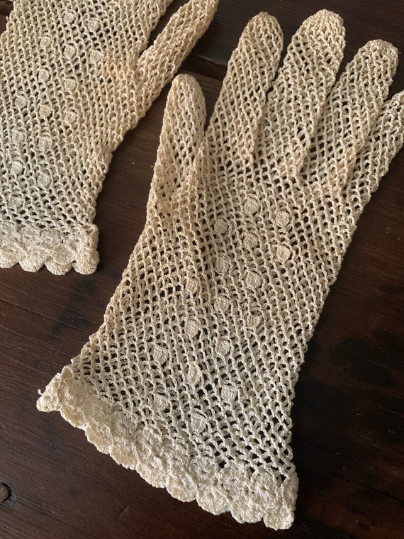 Antique 1900s Victorian Bridal Net Gloves / Edwar… - image 1