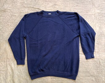 Vintage 1960s Navy Blue Raglan Sweatshirt - Large / 60’s crewneck pullover sweater with gussets size L crealan cotton sportswear made USA