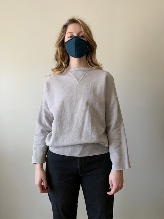 1940s Light Grey Single V Sweatshirt / Crewneck La
