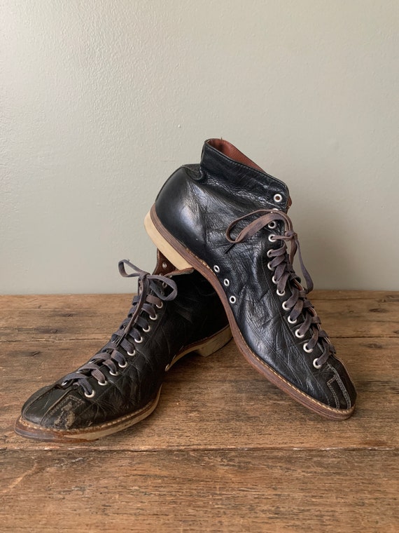 Vintage black brunswick bowling Gem