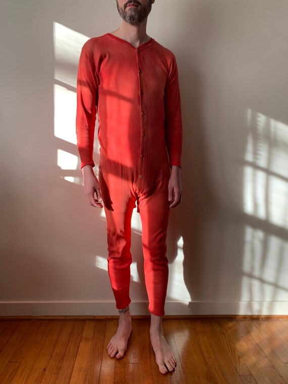 1950s Faded Red Hanes Union Suit / Vintage Well Wo