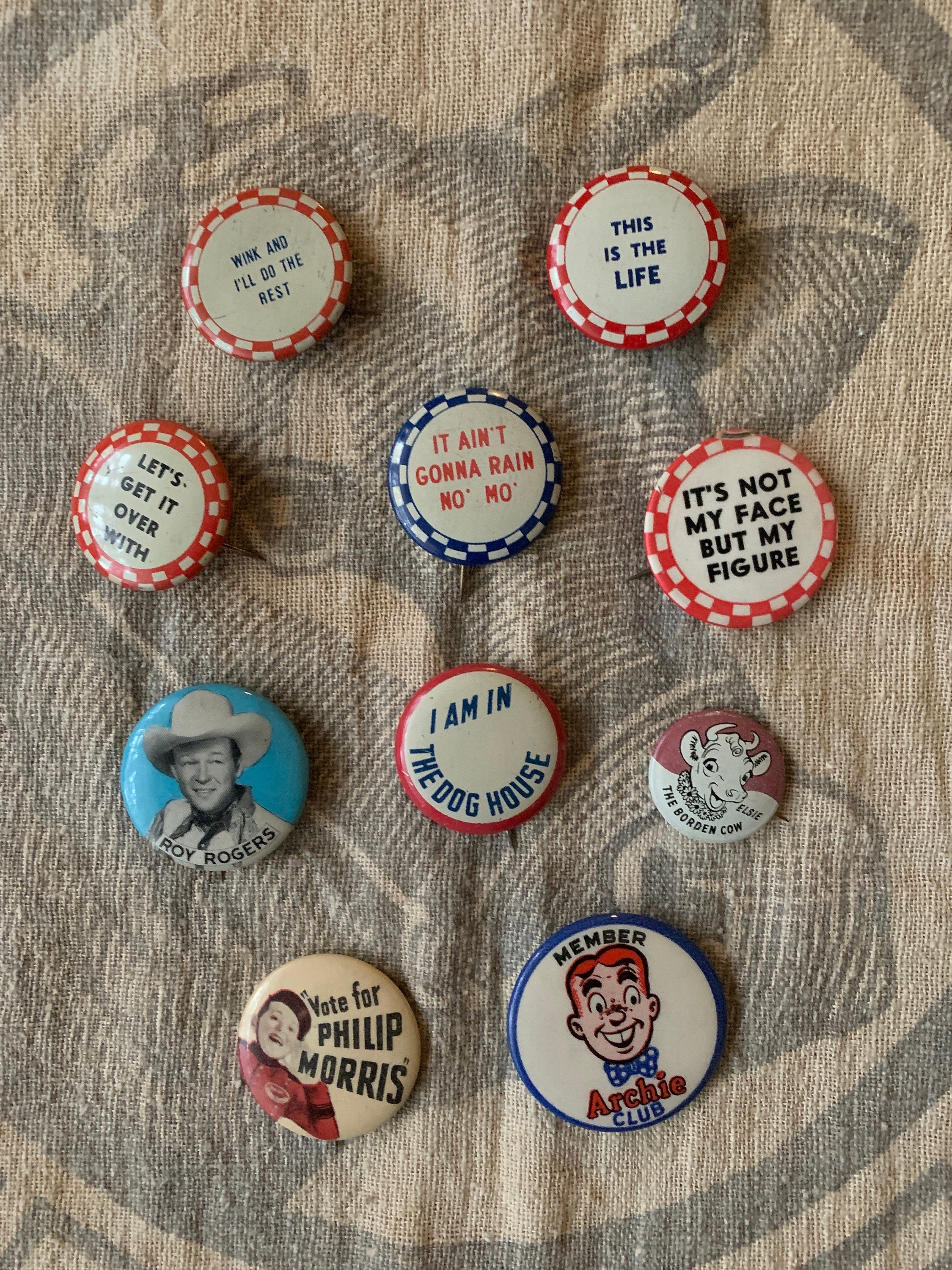 Vintage Carnival Novelty Pinbacks / 1940's - 1950's Vintage Carnival Novelty Pinbacks / 1940's - 1950's