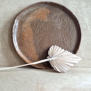 Handmade Ceramic Cake Plate – Earthy Brown with Natural Texture Handmade Ceramic Cake Plate – Earthy Brown