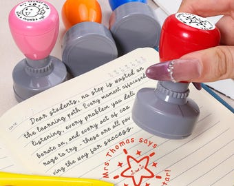 Lehrer Stempel, Lehrer Stempel, Feedback Stempel, Ermutigung Stempel, Geschenk für Lehrer, Hausaufgaben Stempel, Personalisierter Stempel