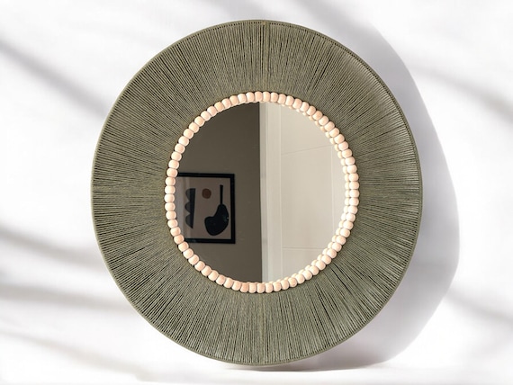 Green Retro Wall Mirror,Beaded Elegant Bedroom Decor, Bohemian Round Mirror,Decorative Living Room Decor,Housewarming Gift,Nursery Wall Art