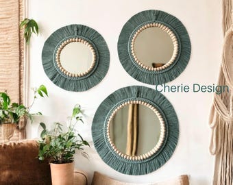 Macramé drievoudige set spiegels, kinderkamer groene wandspiegel, boho wandspiegel, housewarming cadeau, houten kralenspiegel, cadeau pasgeborene, decor boho