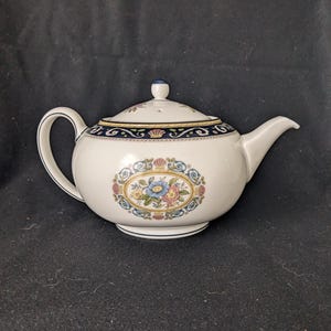 Vintage Wedgwood Teapot Runnymede with Dark Blue Trim
