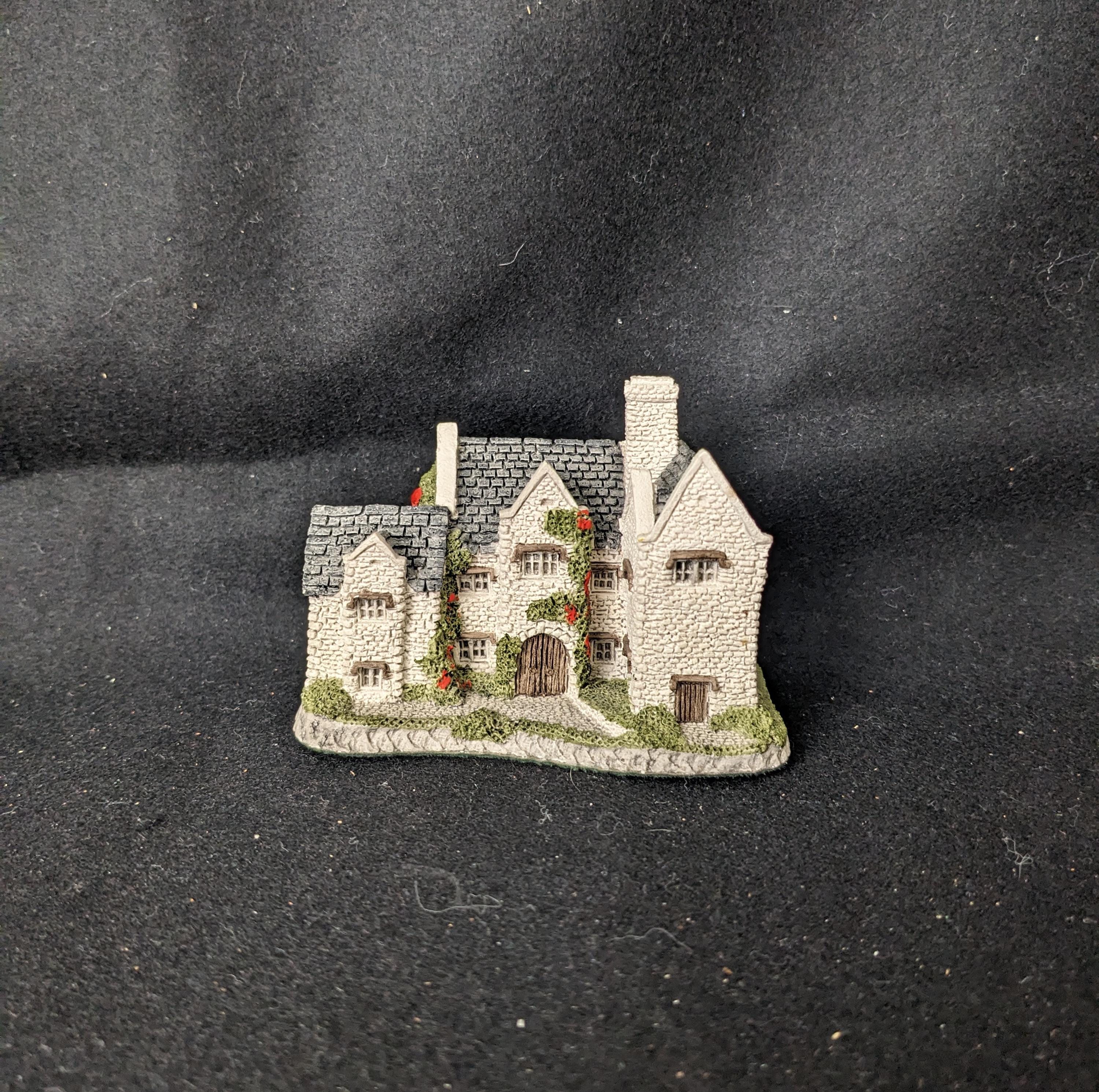 Lilliput Cottage Castle - Etsy