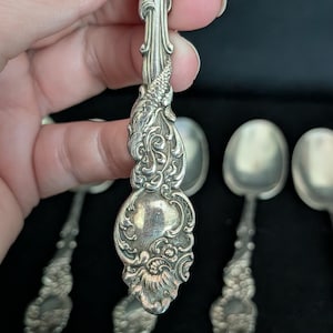 Antique 1847 Rogers Bros. Silverware Set in COLUMBIA Pattern