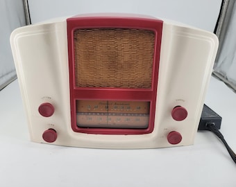 NOVELTY Bluetooth Christmas Radio based on VTG Stromberg Carlson 1204