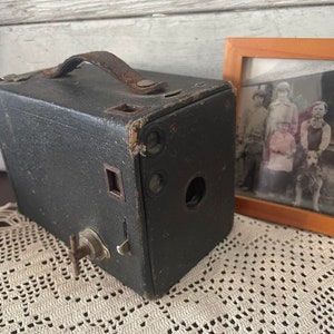 Antique Brownie 2 Camera 1916 120 Film Untested