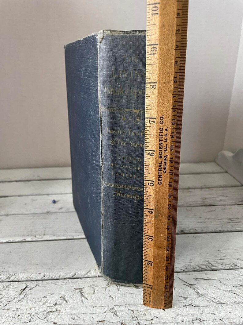 Vintage Book The Living Shakespeare from 1949 Twenty-Two Plays & the Sonnets Bild 8