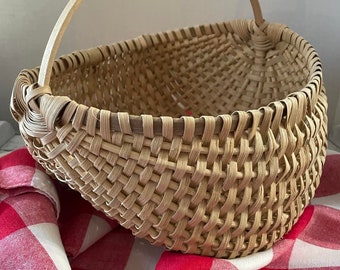 Vintage Handmade Buttocks Egg Gathering Basket