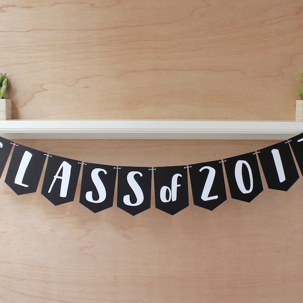 Graduation Banner - Any Year - Personalized Grad or Class Alumni Sign with Year - Class of 2020, Custom Colors - Photo Prop