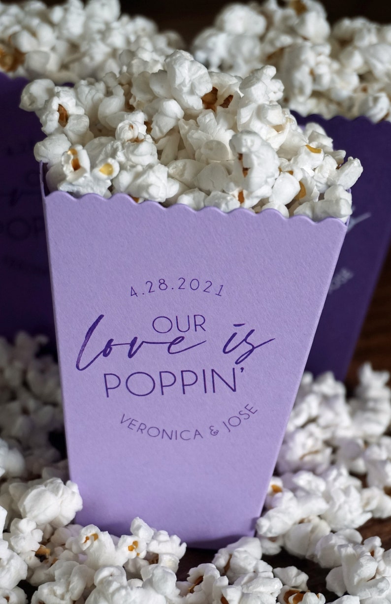 Purple Popcorn Box Wedding Favor Popcorn Bar Favor-Custom Printed Mini Box-Wedding-Bridal Dessert Bar-Lavender Favor Box Light Purple