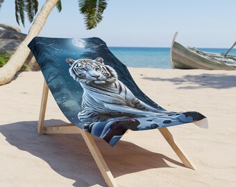 Witte tijger 2 strandlaken, gepersonaliseerd tijgerontwerp, wintermaanlichtlandschap, vakantiehanddoek, zomerhanddoek, cadeau voor natuurliefhebbers