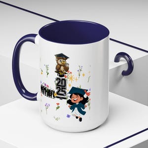 Taza de cerámica personalizable n.° 4 "Build for Success" (11 oz y 15 oz) para toda ocasión. Taza de graduación de la clase de 2025.