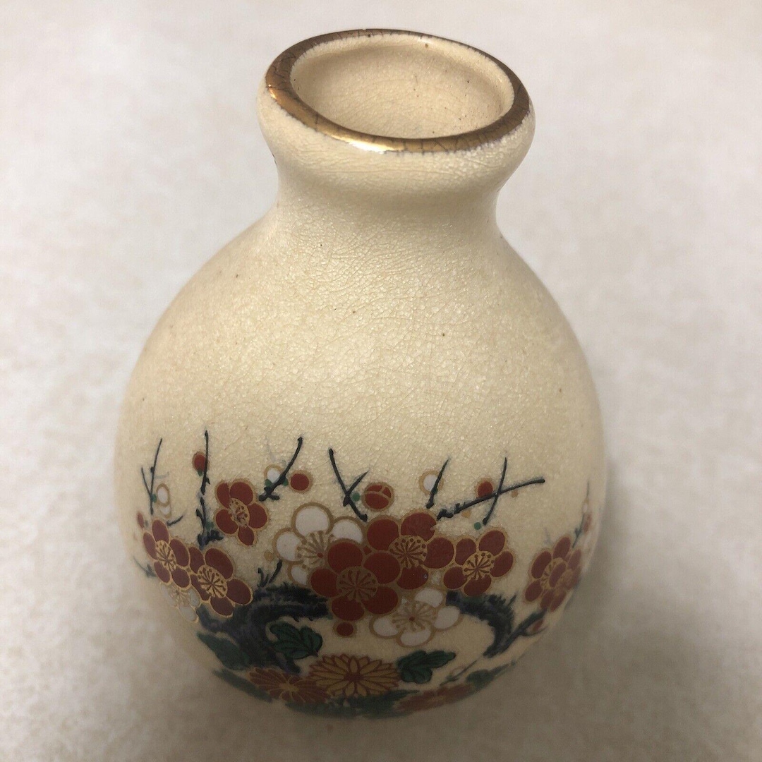 ヴィンテージ 3.25 インチ 磁器 薩摩 日本製 つぼみ花瓶 - ゴールド 赤