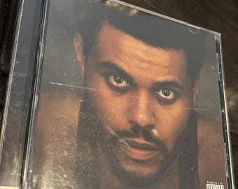 Hurry Up Tomorrow [PA] by The Weeknd (CD, 2025, XO) cracked cases