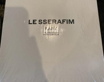 2024 Easy by LE SSERAFIM 3rd Mini Album (Vol. 1) Source Records Music Album CD
