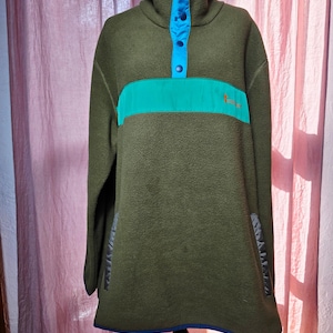 Sudadera polar Cotopaxi Teca para hombre, talla XXL, color verde oliva y azul, con cierre a presión. imagen 1