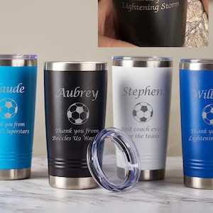 Personalizowany kubek podróżny do piłki nożnej, pomysł na prezenty na ciepło i zimno, urodziny, Boże Narodzenie, dzień ojca, najlepszy trener, menedżer, koniec sezonu, piłka nożna