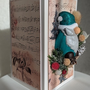 Biglietto di Natale 3D fatto a mano con gonk e vegetazione artificiale