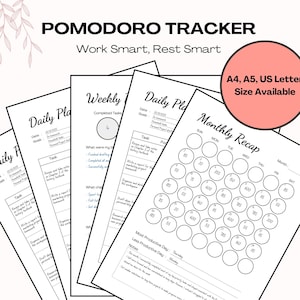 Może przedstawiać: Czarno-białe strony planera do wydrukowania dla Pomodoro Tracker. Strony zawierają sekcje do planowania dziennego, tygodniowego i miesięcznego. Tekst "Pracuj mądrze, odpoczywaj mądrze" znajduje się na górze strony. Tekst "A4, A5, rozmiar listowy dostępny" znajduje się w różowym kółku.