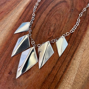 Silver Statement Necklace, Bib Necklace, Necklaces For Women, Silver Chunky Necklace, Fashion Necklace, Statement Jewellery, Big Necklace