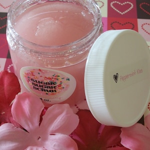 PEPPERMINT KISS Body Sugar Scrub - Organic Sugar - Body Polish - Gift for Her - Cruelty Free - Gift for Her Vegan Friendly