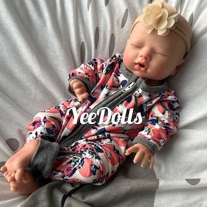 13 Inch Full Body Silicone Reborn Baby Girl Doll with Wet System