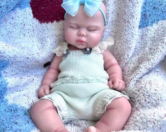 Full Body Silicone Doll, 18inch Reborn Baby Girl Doll, Squishy Silicone Bath-Safe