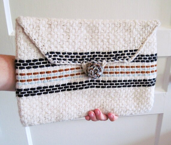 Vintage 70s Woven Boho Envelope Clutch Purse - image 4