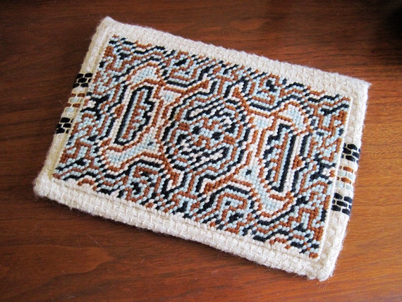 Vintage 70s Woven Boho Envelope Clutch Purse - image 2