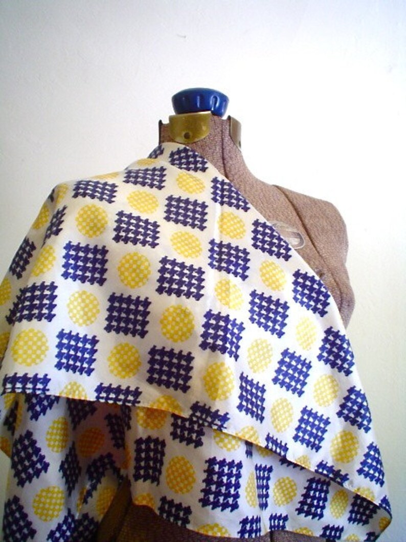 vintage 1960s Mod CARNABY STREET Scarf image 4