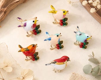 Bunter Vogel Eisen Brosche, Cartoon Vogel Pin, umweltfreundlicher Legierungsschmuck, naturinspiriertes Vogelzubehör mit personalisierter Geschenkbox