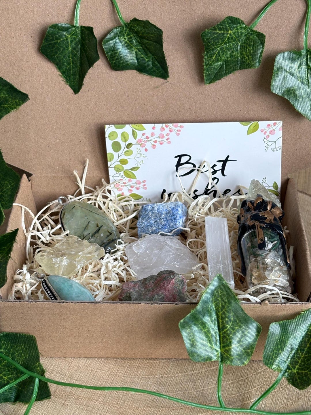 Positive Energy Crystal Gift Box: Lapis Lazuli, Selenite, Quartz - Etsy