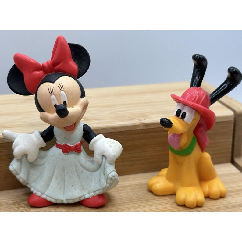 Disney Mini Figure bundle Mickey Mouse, Minnie. Pluto image 2